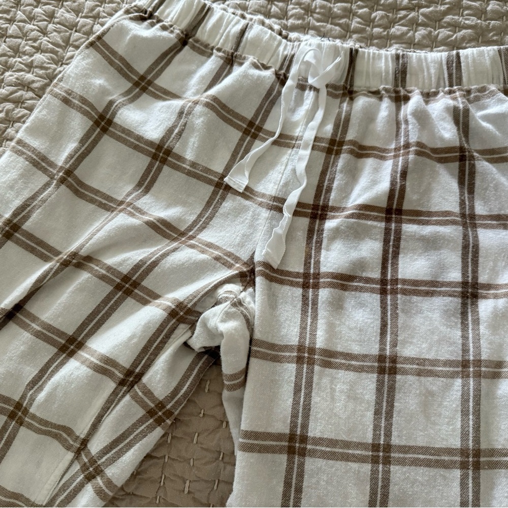 J CrewPlaid womens flannel pj Bottoms in Brown and White large